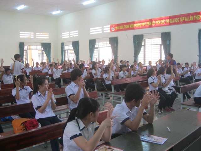 Đại hội đoàn trường năm 2012-2013 - dhdoan2012-4