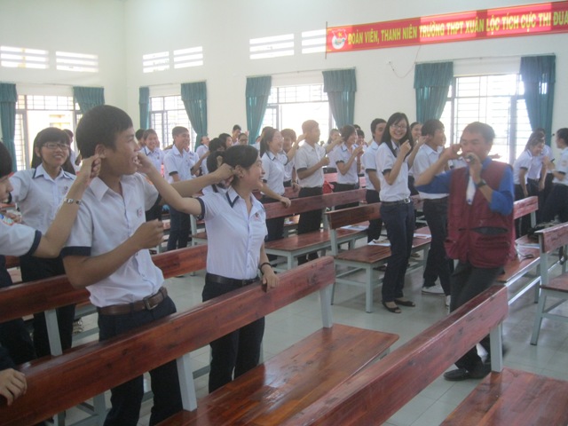 Đại hội đoàn trường năm 2012-2013 - dhdoan2012-3