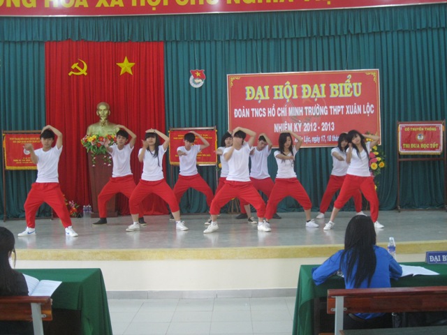 Đại hội đoàn trường năm 2012-2013