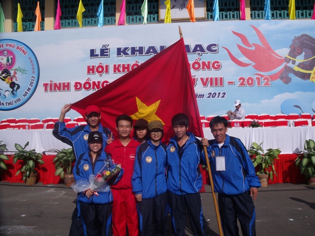 Hội khoẻ phù đổng - jpg
