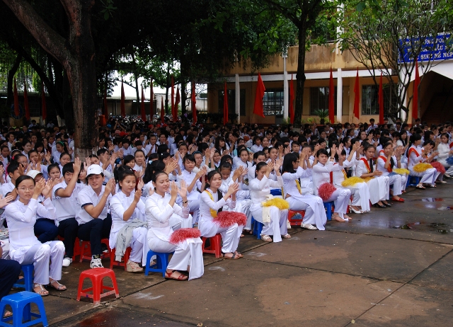 Khai giảng năm học 2012-2013 - kg08