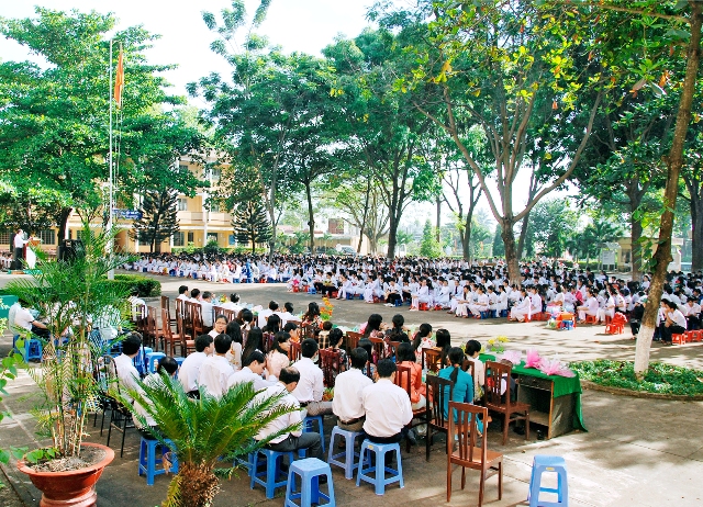 Kỷ niệm 30 năm ngày nhà giáo Việt Nam 20&#x002F;11&#x002F;2012 - 20-11-2012 (13)
