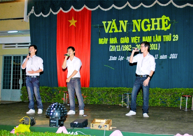 Lễ 20&#x002F;11&#x002F;2011 - h5