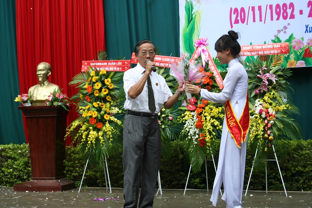 Lễ 20&#x002F;11&#x002F;2013 - 20-11-2013 (22)