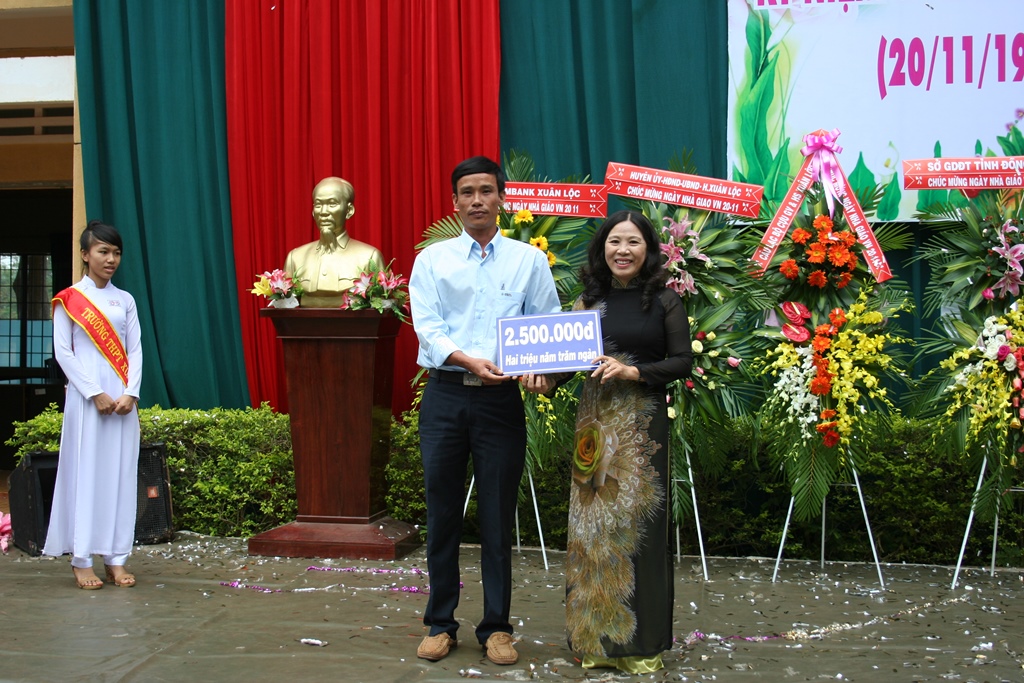 Lễ 20&#x002F;11&#x002F;2013 - Ảnh 28