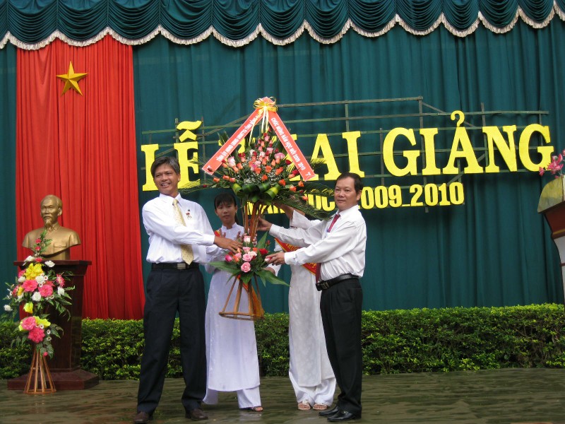 Lễ khai giảng 2009-2010 - KG09-10 (11)