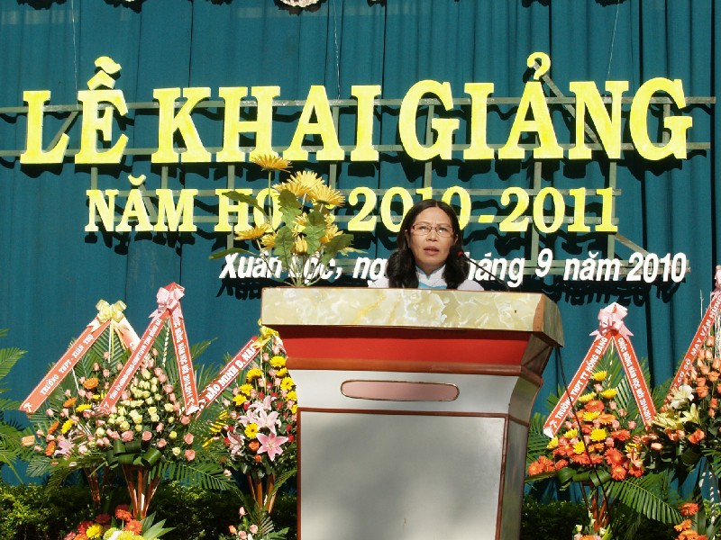 Lễ khai giảng 2010-2011 - KG (17)