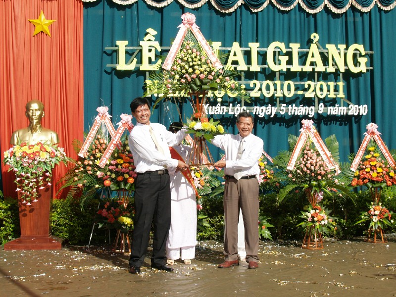 Lễ khai giảng 2010-2011 - KG (22)