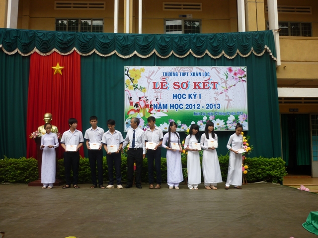 Sơ kết học kì I - Năm học 2012-2013 - so-ket-2012-2013 (15)