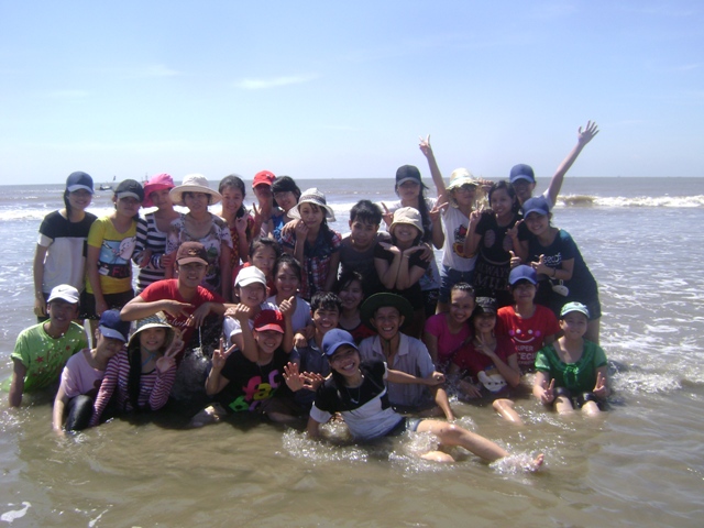 Thăm quan giã ngoại đợt 1 năm học 2012-2013 - gn6