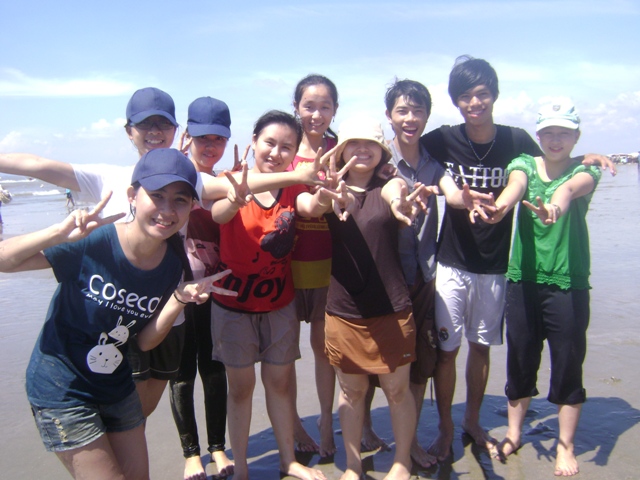 Thăm quan giã ngoại đợt 1 năm học 2012-2013