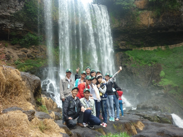 Tham quan về nguồn 2012 - ve nguon - Dambri (16)
