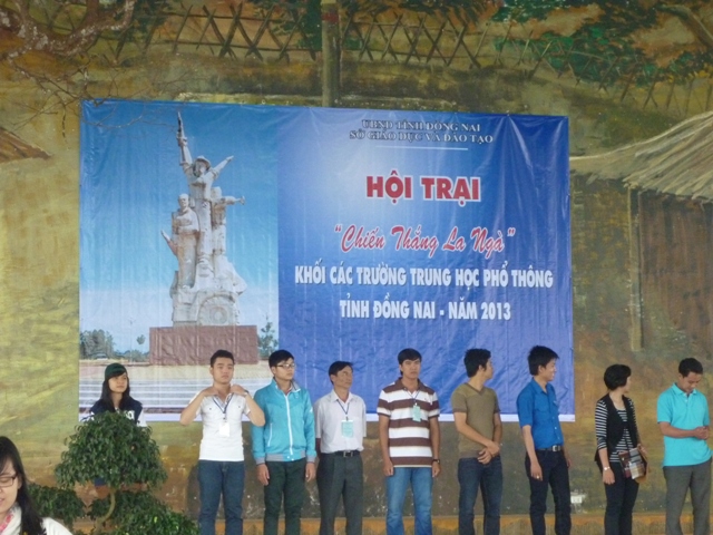 Tham quan về nguồn 2012 - ve nguon - Dambri (18)