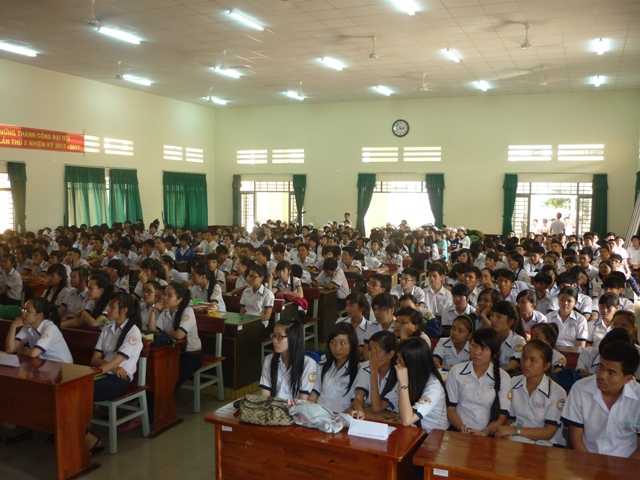 Thi thuyết trình năm học 2013 - thuyet trinh 2013 (4)
